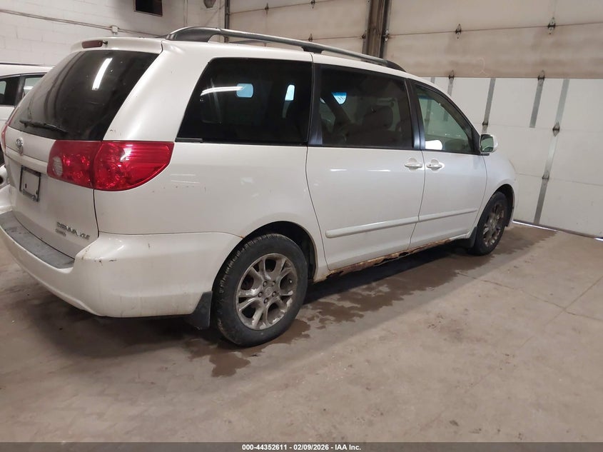 2006 Toyota Sienna Xle
