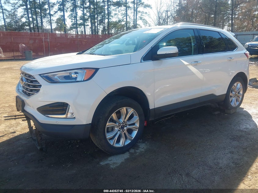 2020 Ford Edge Titanium