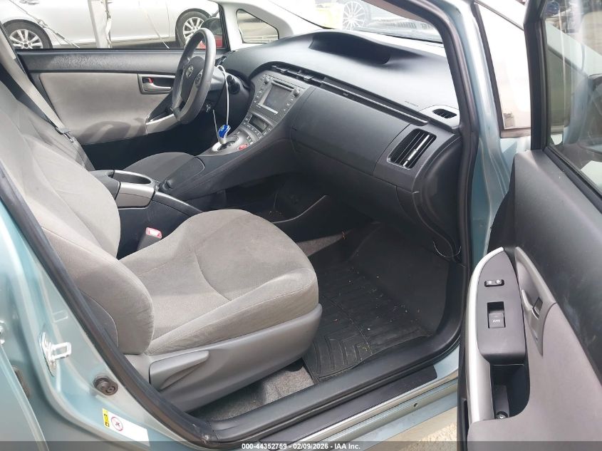 2013 Toyota Prius Three