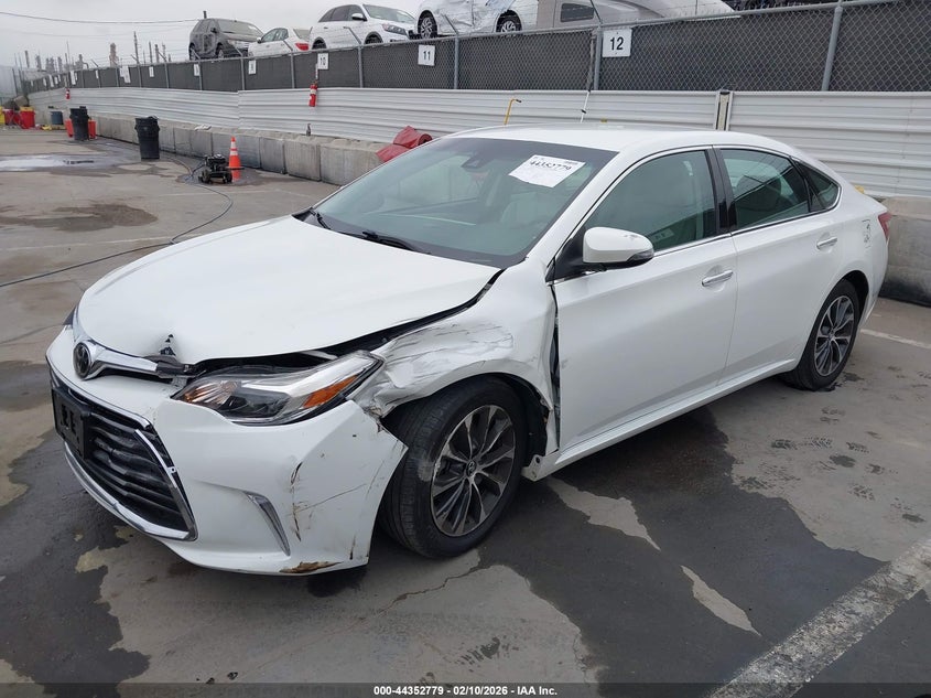 2018 Toyota Avalon Xle