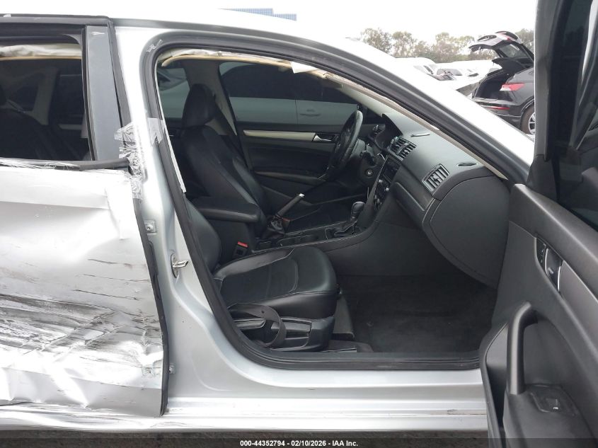 2015 Volkswagen Passat 1.8T Wolfsburg Edition