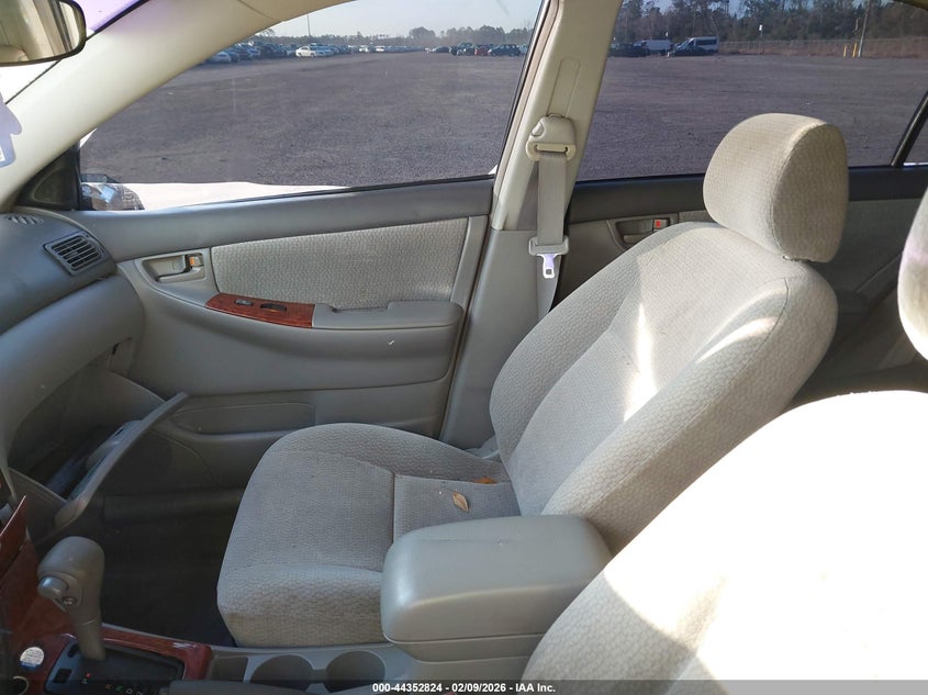 2004 Toyota Corolla Le