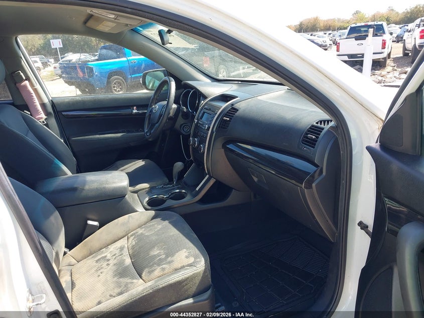 2011 Kia Sorento Lx V6