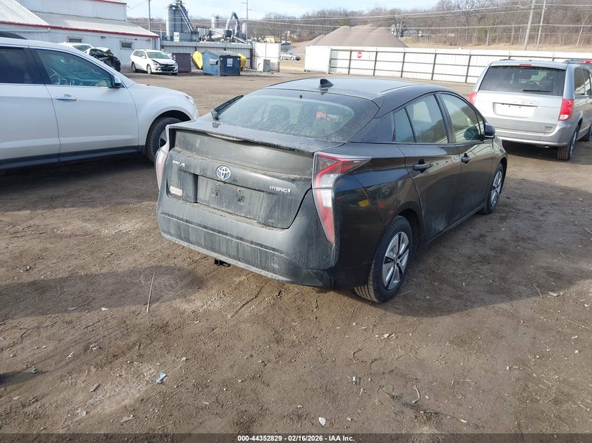 2016 Toyota Prius Three