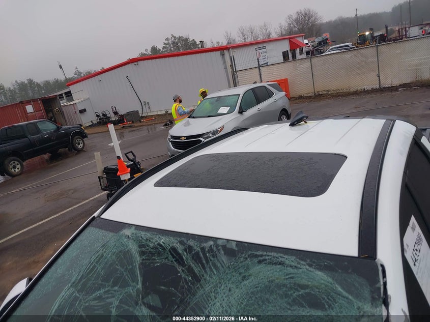 2024 Hyundai Santa Cruz Limited VIN: 5NTJEDDF7RH120617 Lot: 44352900