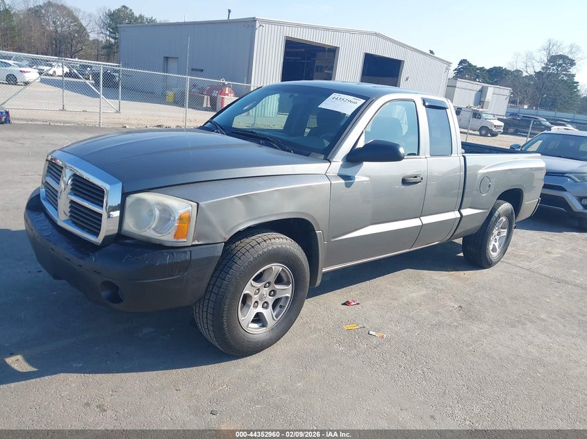 2005 Dodge Dakota Slt