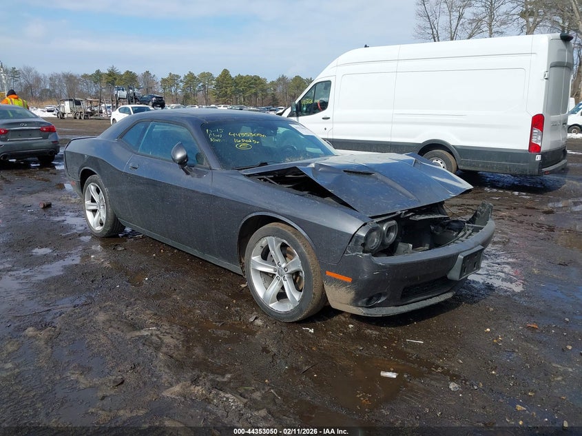 2016 Dodge Challenger Sxt