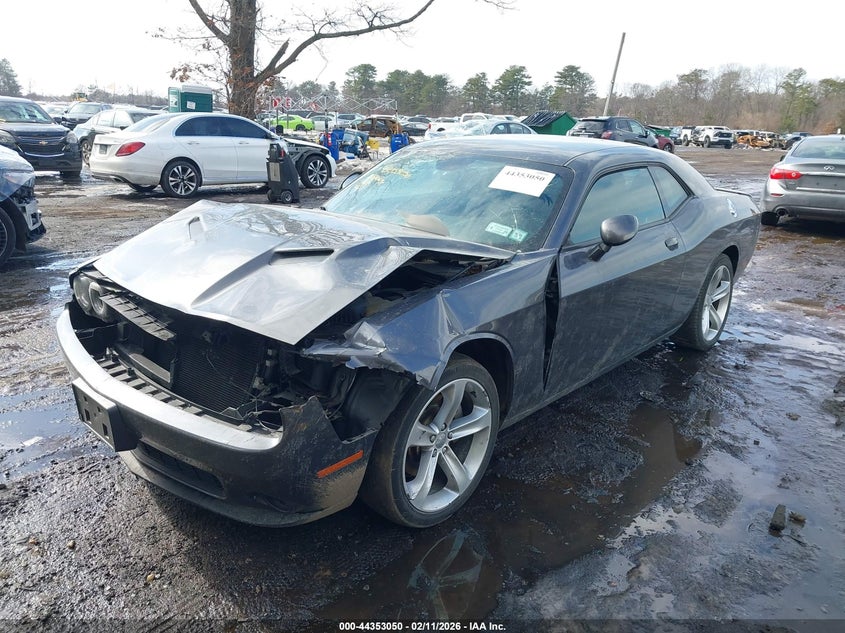 2016 Dodge Challenger Sxt