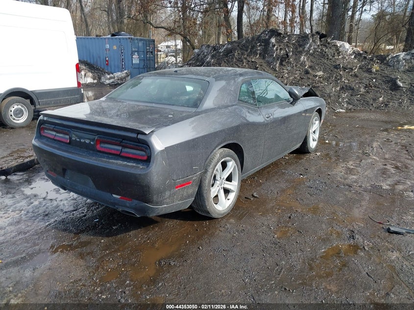 2016 Dodge Challenger Sxt