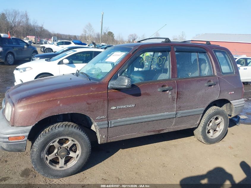 2000 Chevrolet Tracker Hard Top VIN: 2CNBJ13C1Y6920638 Lot: 44353107