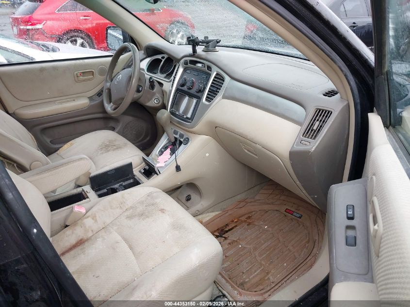 2005 TOYOTA HIGHLANDER 