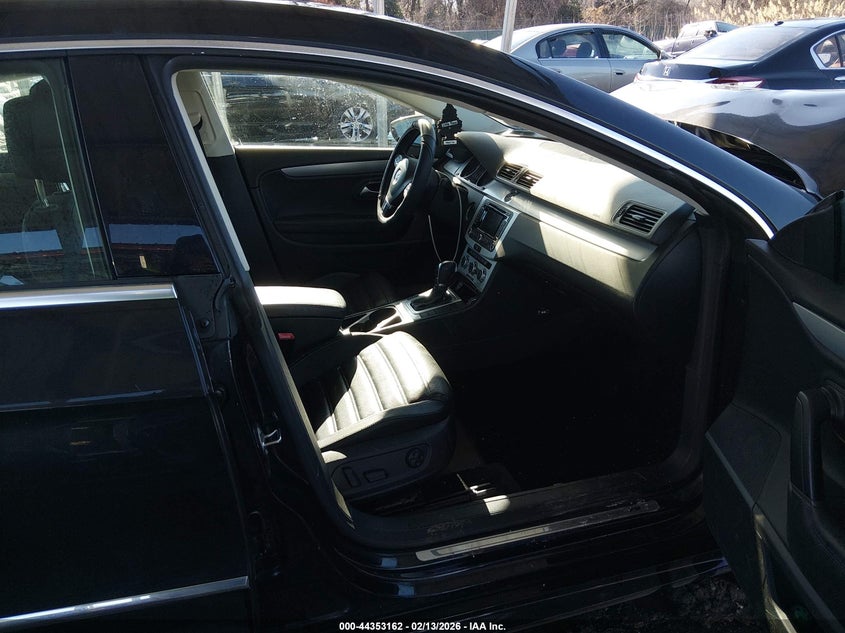 2014 Volkswagen Cc 2.0T R-Line