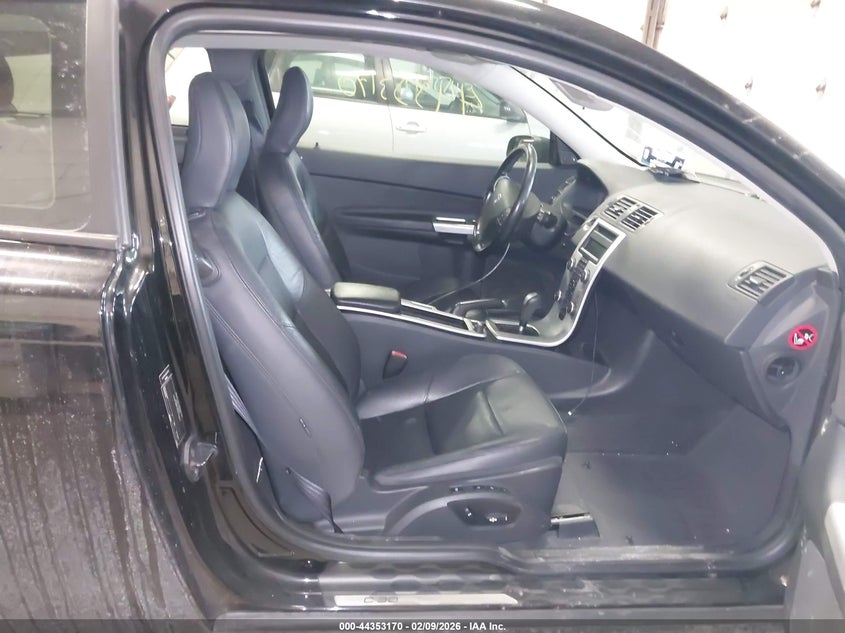 2011 Volvo C30 T5/T5 R-Design