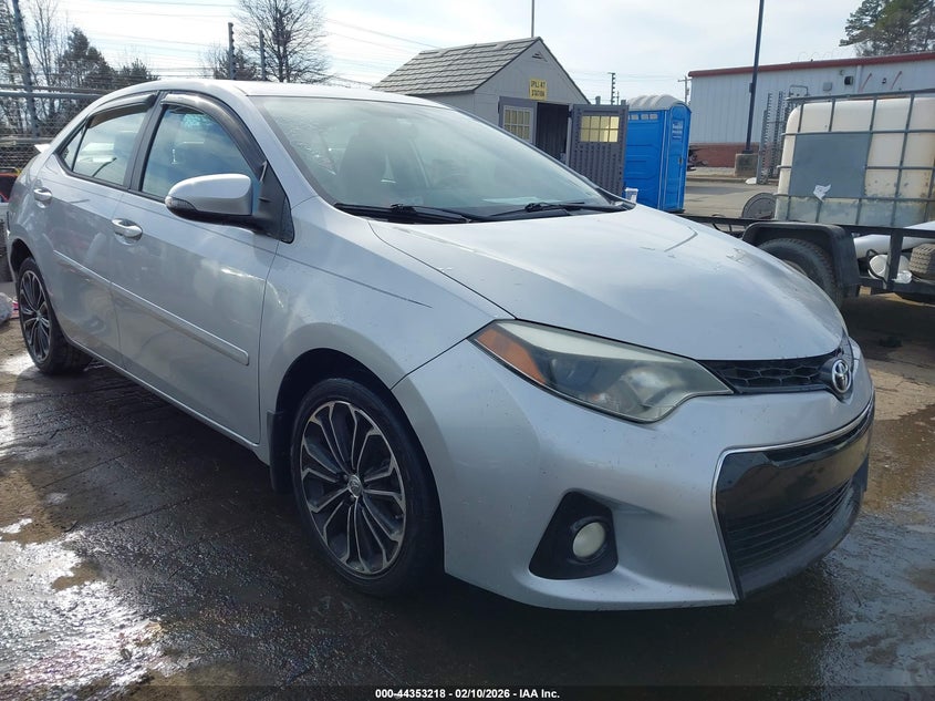 2015 Toyota Corolla S Plus
