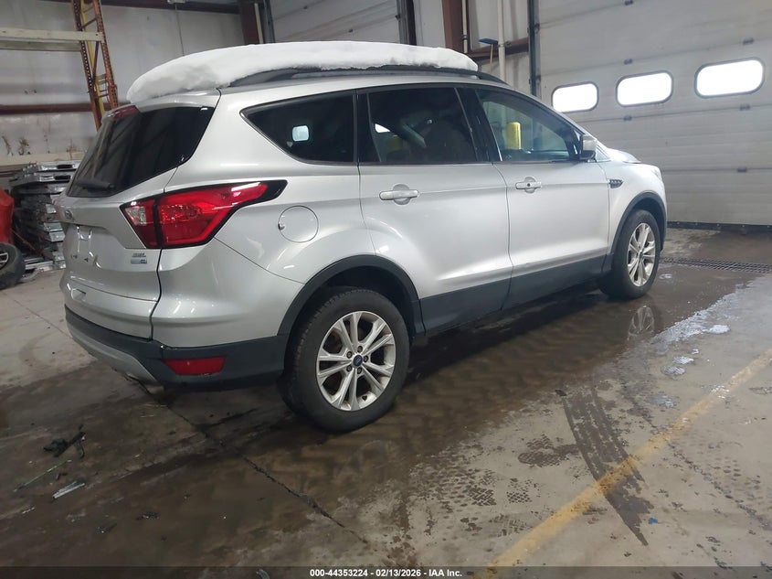 2019 Ford Escape Sel