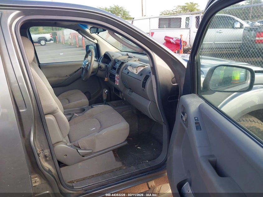 2005 Nissan Frontier Se