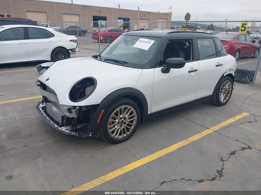 2025 MINI HARDTOP 2.0L I-4 DI, DOHC, V(VIN: WMW43GD03S2W88611