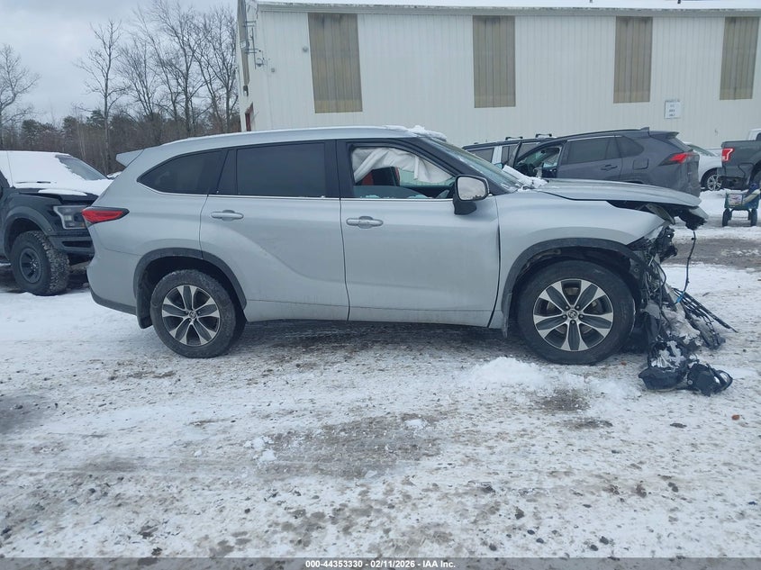 2021 Toyota Highlander Xle VIN: 5TDHZRBH9MS539476 Lot: 44353330