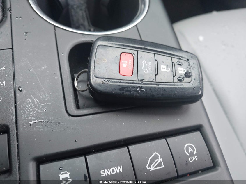 2021 Toyota Highlander Xle VIN: 5TDHZRBH9MS539476 Lot: 44353330