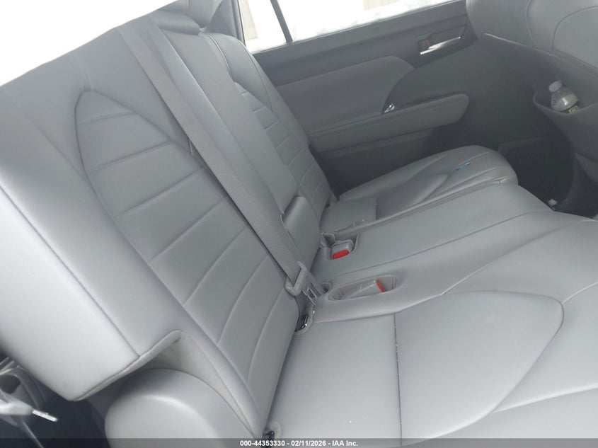 2021 Toyota Highlander Xle VIN: 5TDHZRBH9MS539476 Lot: 44353330