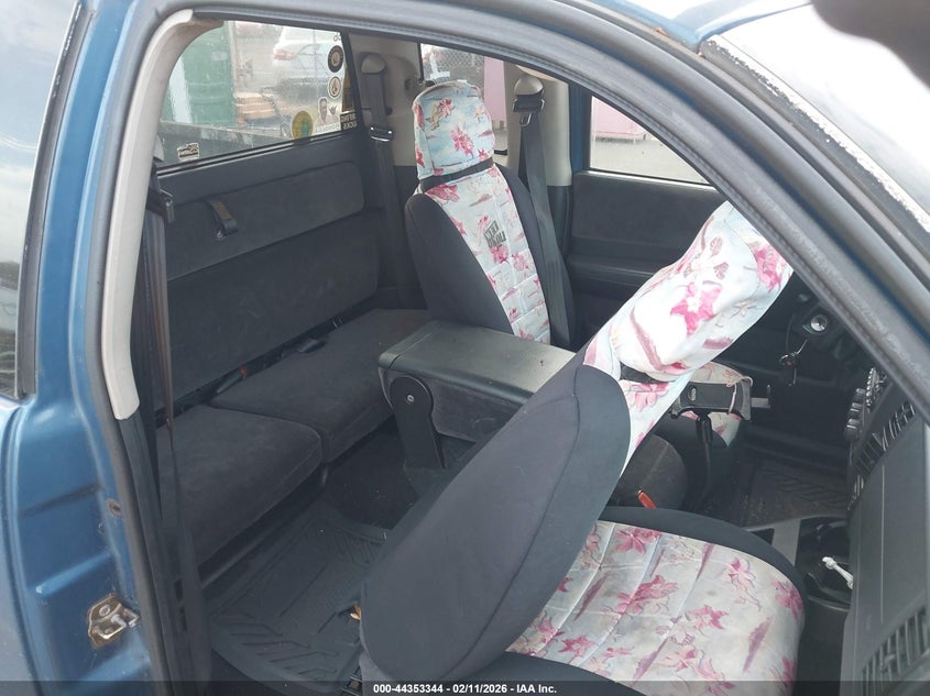 2003 Dodge Dakota Sport VIN: 1D7HL32X63S200529 Lot: 44353344