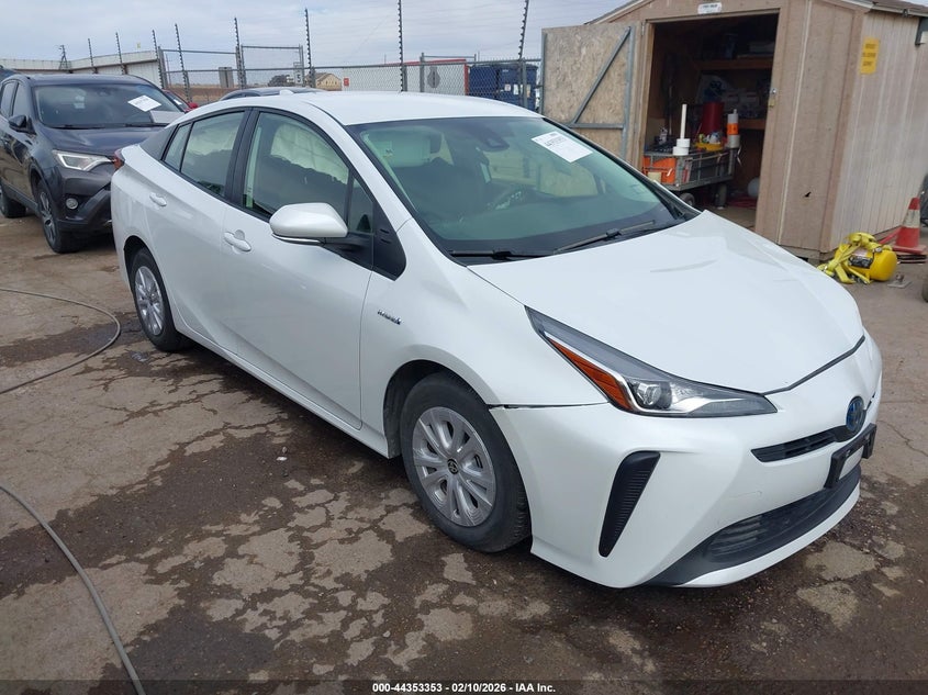 2022 Toyota Prius L