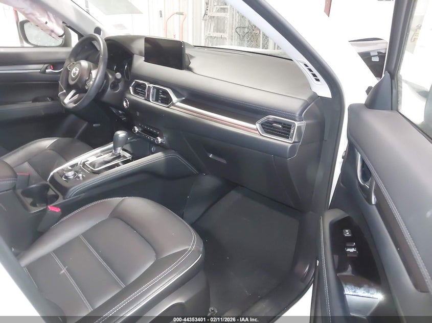 2024 MAZDA CX-5 2.5L I-4 DI, DOHC, V(VIN: JM3KFBDLXR0424880