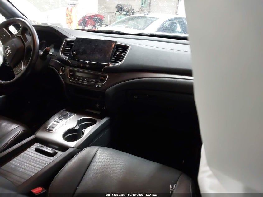 2022 HONDA PASSPORT 3.5L V-6 DI, VVT, 28(VIN: 5FNYF8H54NB005582