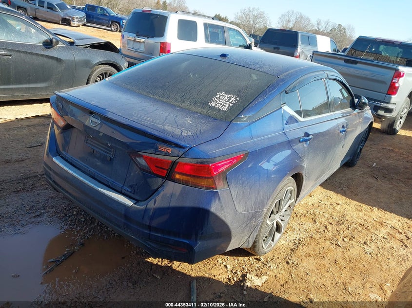 2023 Nissan Altima Sr Fwd