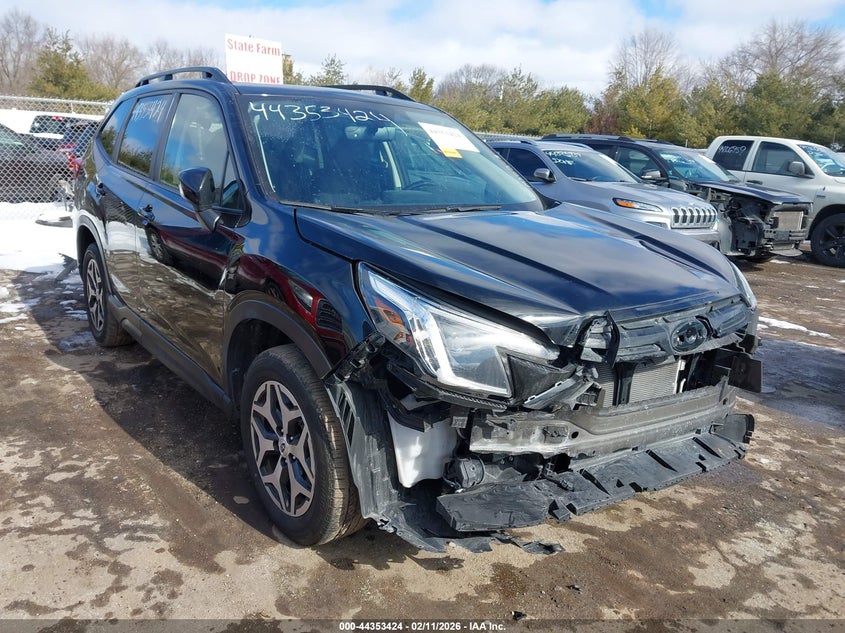 2024 Subaru Forester Premium