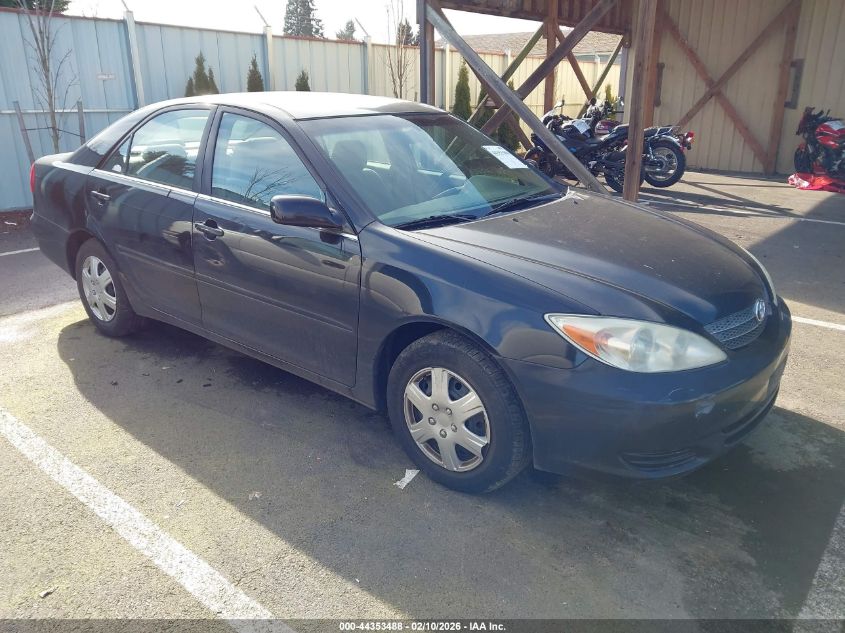 2004 Toyota Camry Le