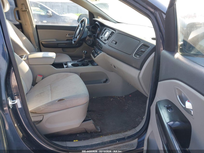 2016 Kia Sedona Lx
