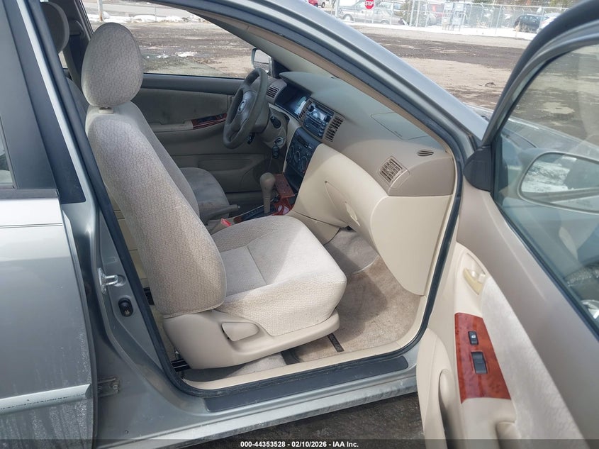 2004 Toyota Corolla Le