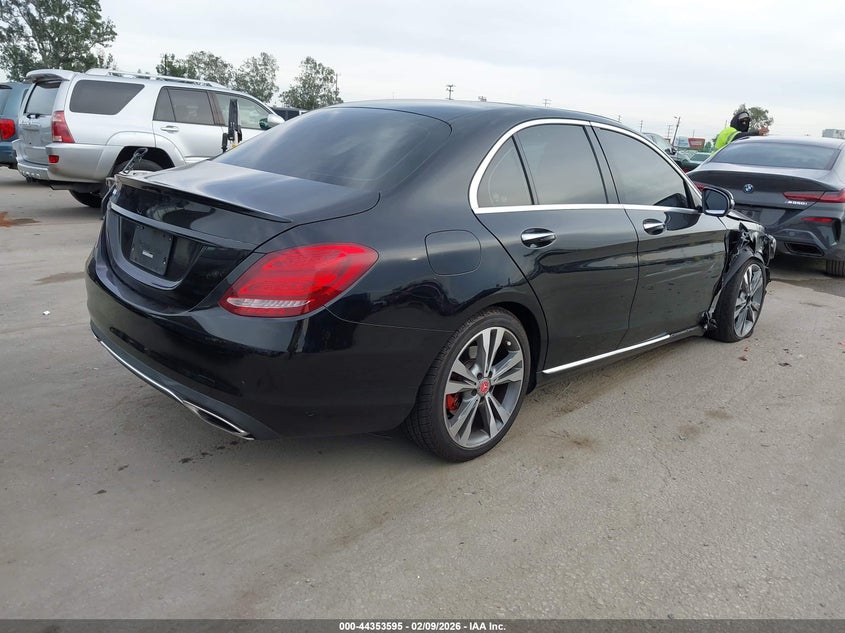 2015 Mercedes-Benz C 300