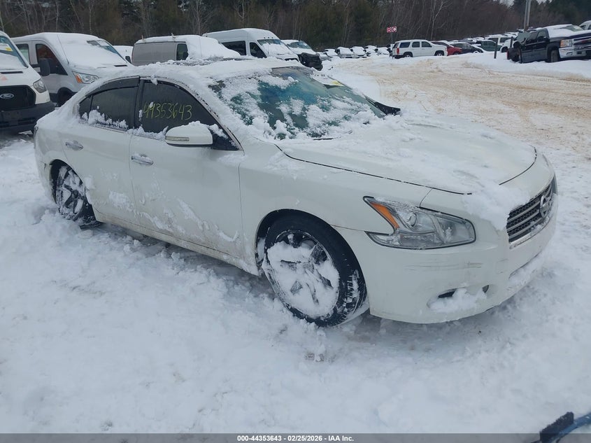 2013 NISSAN MAXIMA 3.5 SV