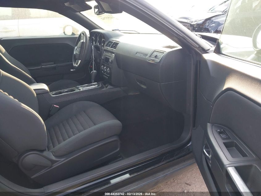 2013 Dodge Challenger Sxt