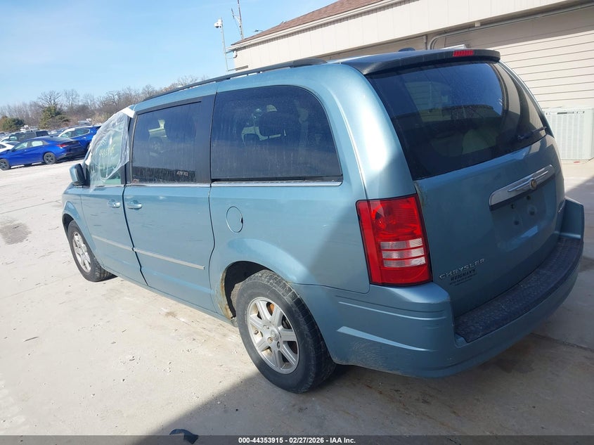 Vin: 2a4rr5d16ar319207, lot: 44850377, chrysler town & country touring 20103