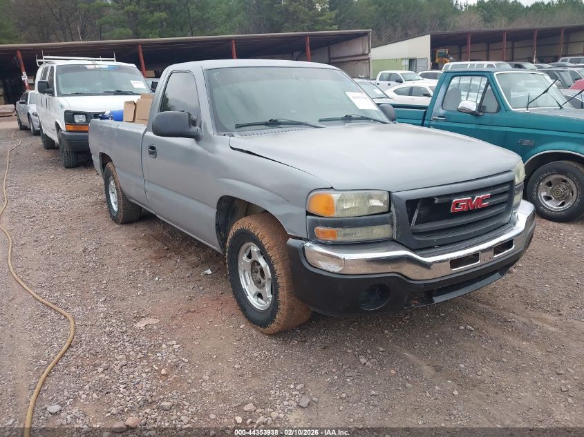 2004 GMC Sierra 1500 Work Truck