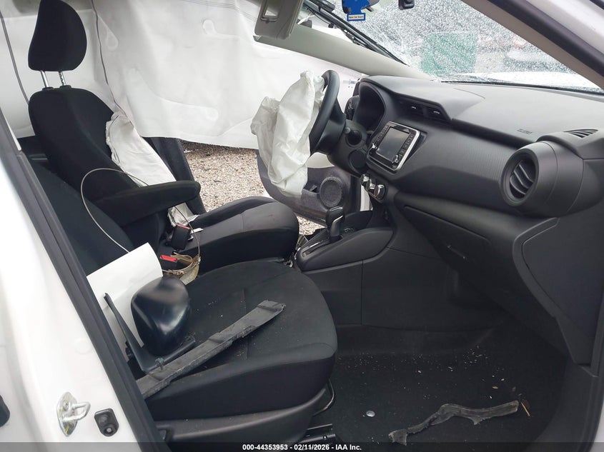 2024 Nissan Kicks S Xtronic Cvt