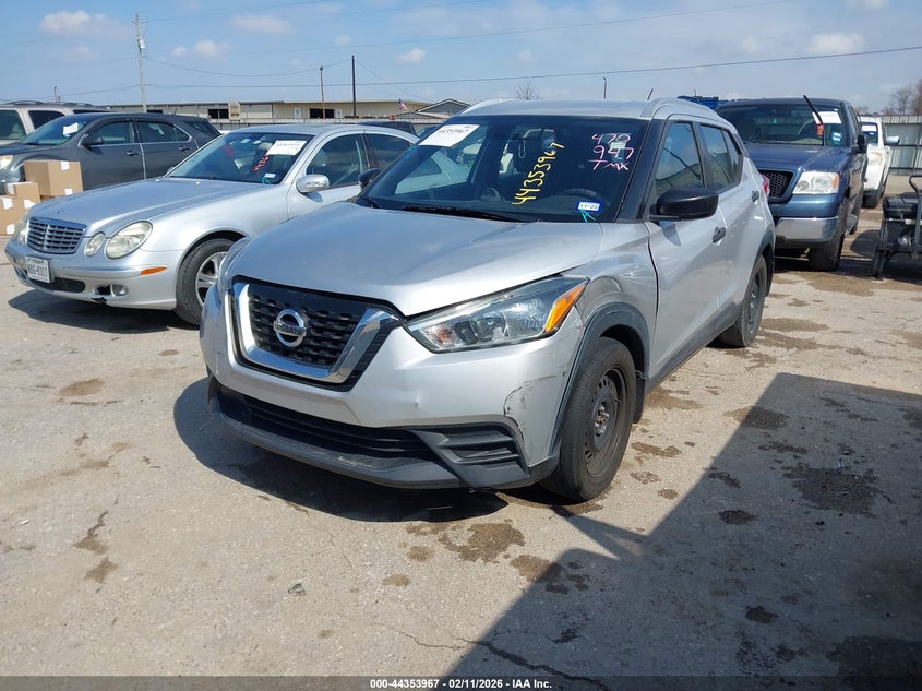 2019 Nissan Kicks S