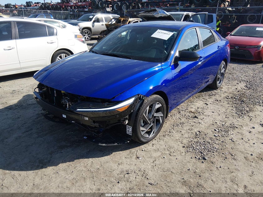 2025 Hyundai Elantra Sel Sport