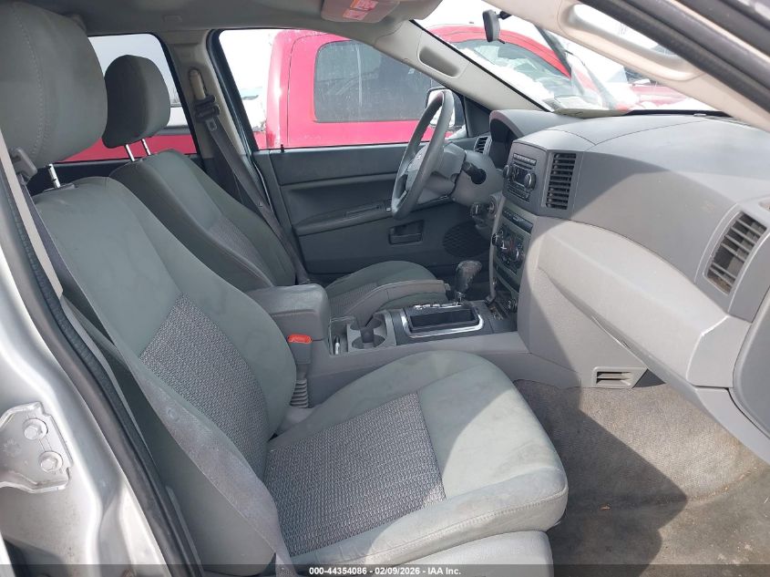 2007 Jeep Grand Cherokee Laredo