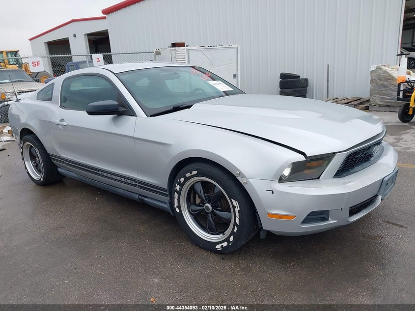 2010 Ford Mustang V6/V6 Premium
