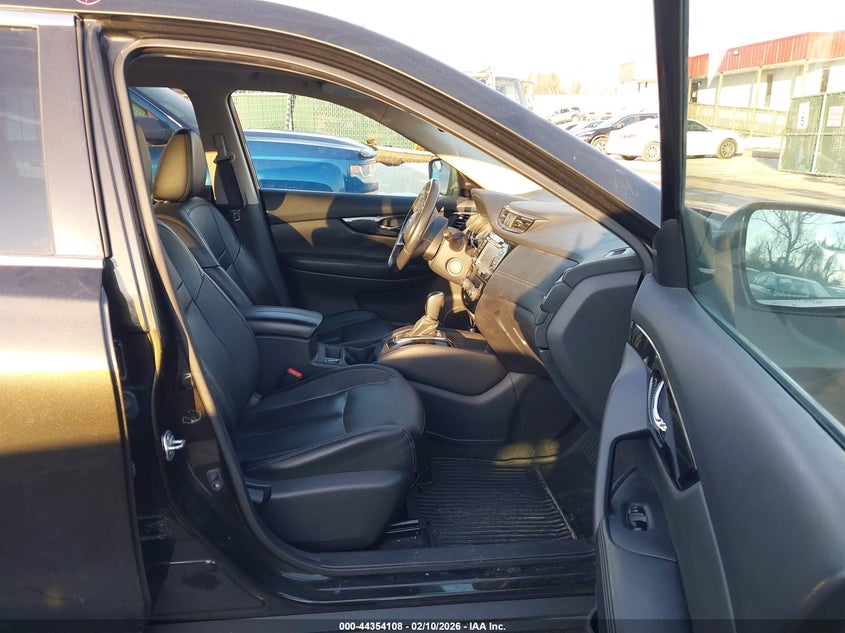 2017 Nissan Rogue Sl