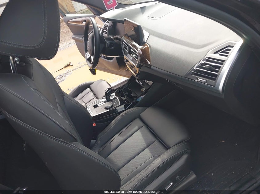 2024 BMW X3 2.0L I-4 DI, DOHC, V(VIN: 5UX53DP01R9U65386