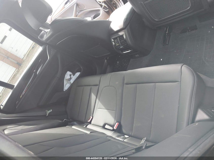 2024 BMW X3 2.0L I-4 DI, DOHC, V(VIN: 5UX53DP01R9U65386