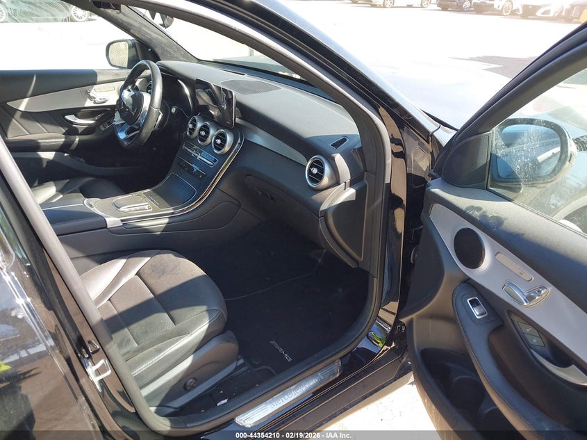 2022 Mercedes-Benz Glc 300 Suv