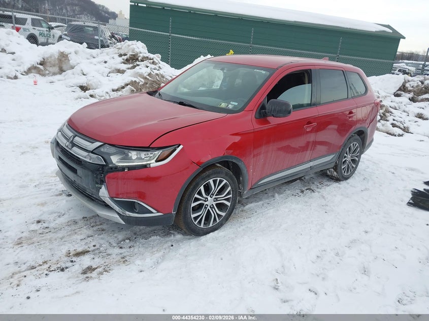 2018 Mitsubishi Outlander Es