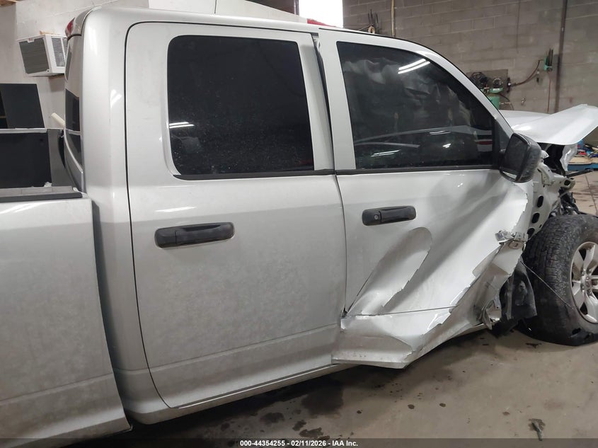 2018 Ram 1500 Tradesman 4X2 6'4 Box