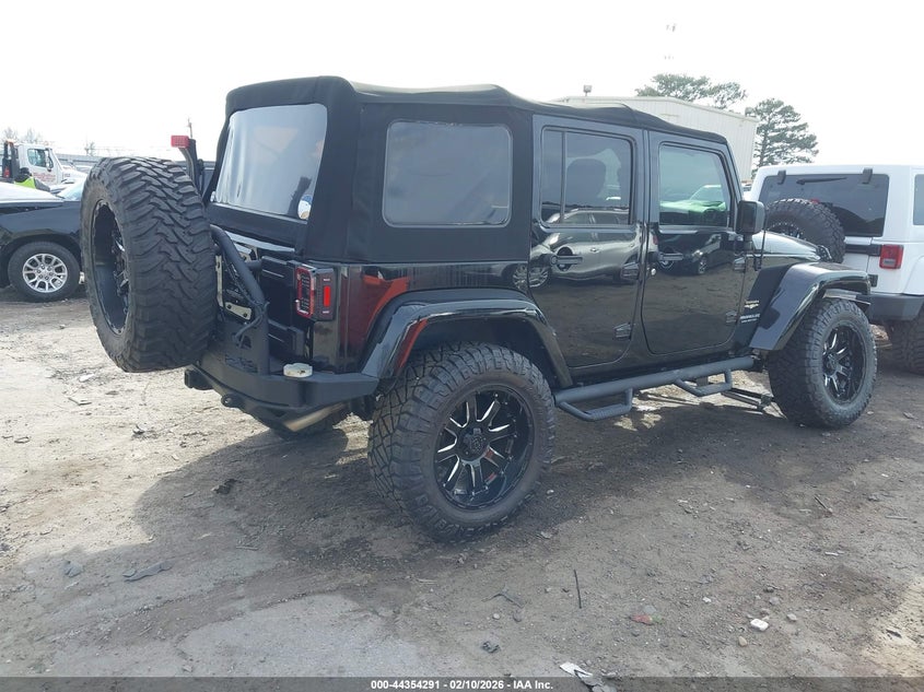 2015 Jeep Wrangler Unlimited Sahara